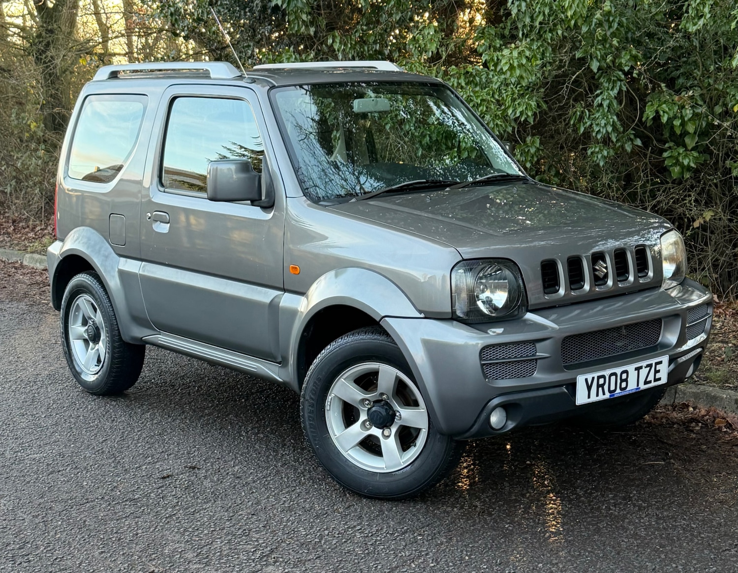 Used Suzuki Jimny 2008 for sale - 77198328: Photo 1