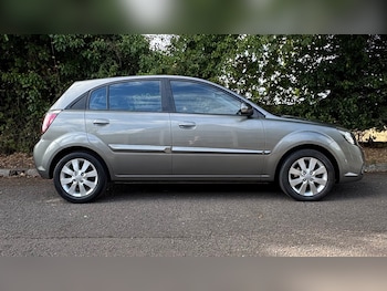 Used Kia Rio 2011 for sale - 75779727: Photo