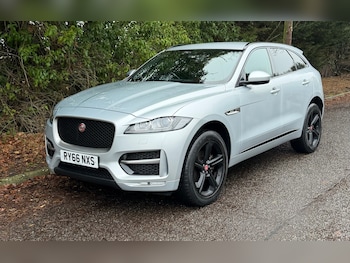Used Jaguar F-Pace 2016 for sale - 77195454: Photo