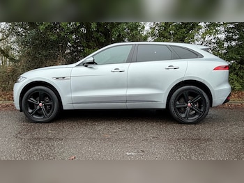 Used Jaguar F-Pace 2016 for sale - 77195454: Photo