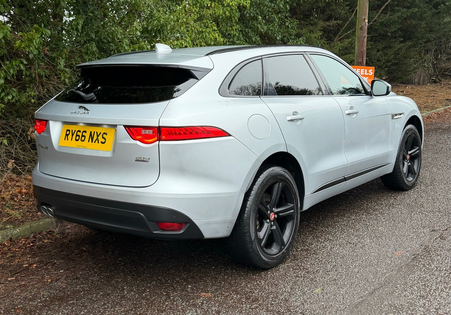 Used Jaguar F-Pace 2016 for sale - 77195454: Photo 5