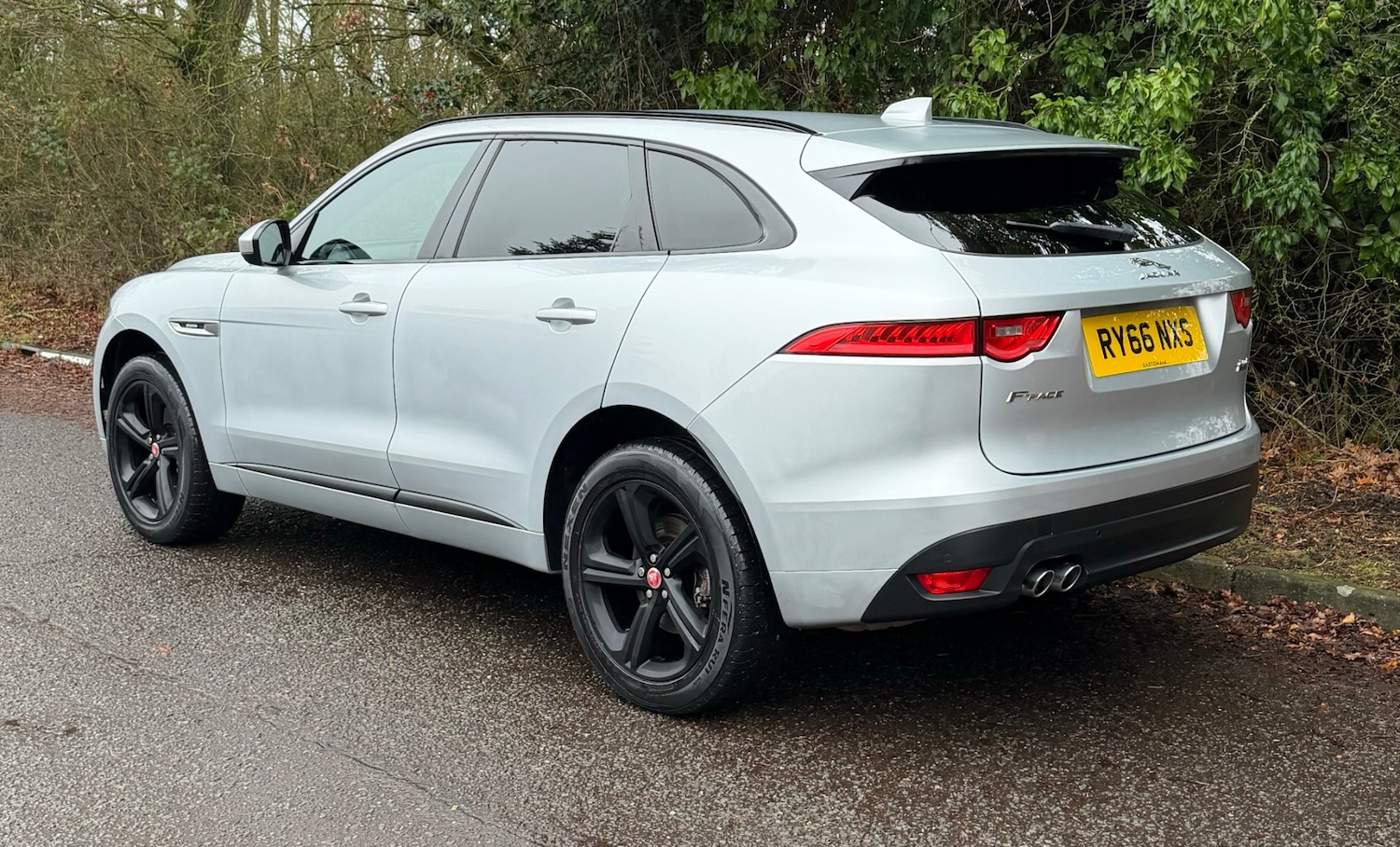 Used Jaguar F-Pace 2016 for sale - 77195454: Photo 6