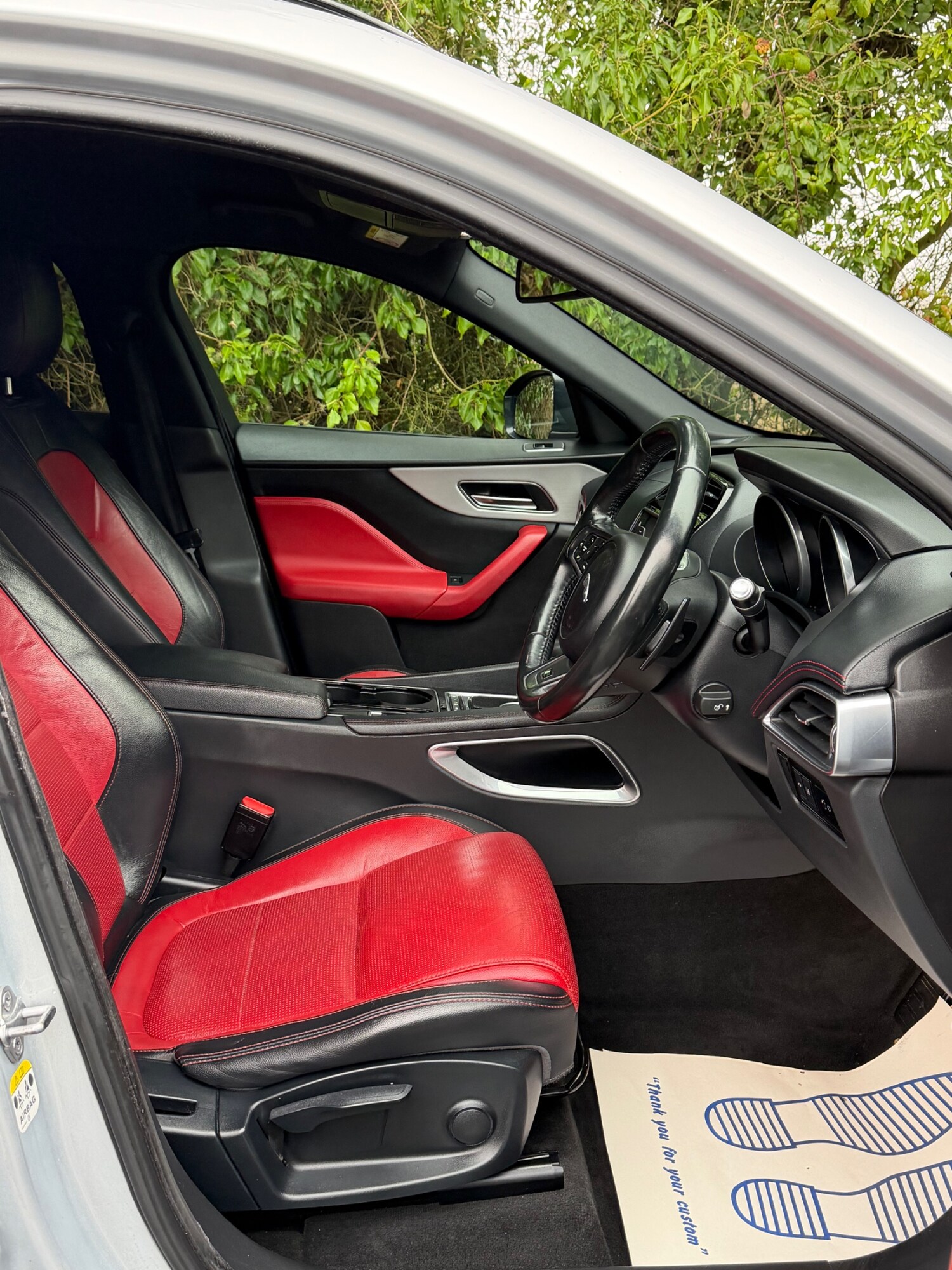 Used Jaguar F-Pace 2016 for sale - 77195454: Photo 8