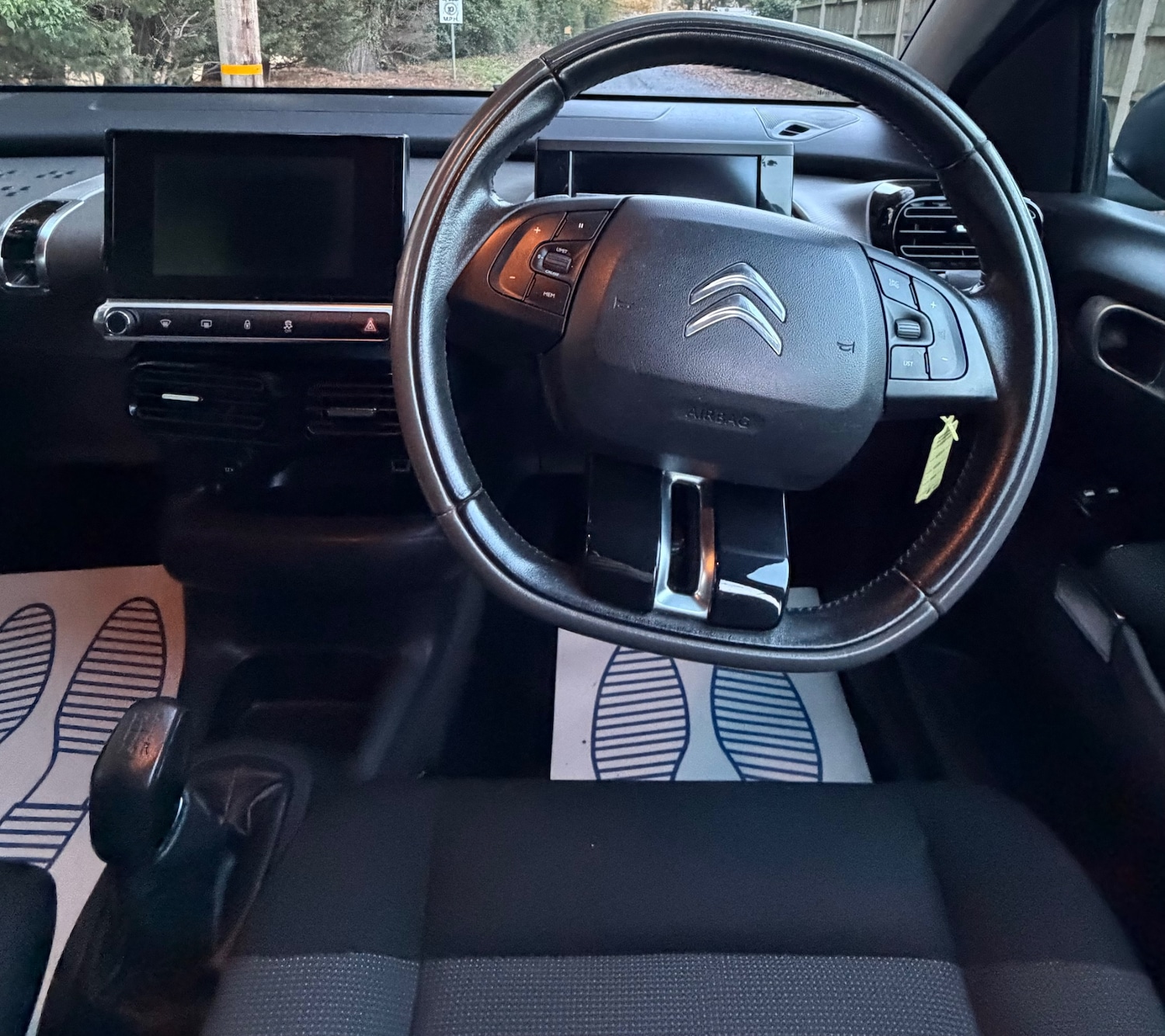 Used Citroen C4 Cactus 2015 for sale - 76877863: Photo 9