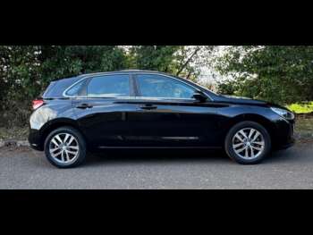 Used Hyundai i30 2018 for sale - 74056392: Photo