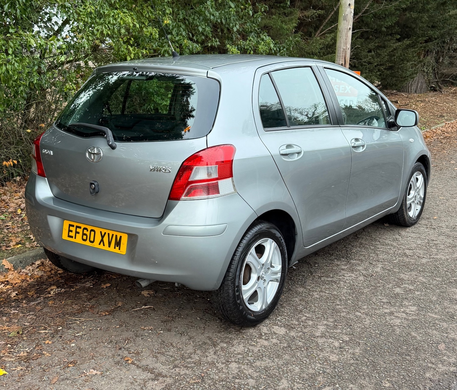 Used Toyota Yaris 2011 for sale - 76974729: Photo 4