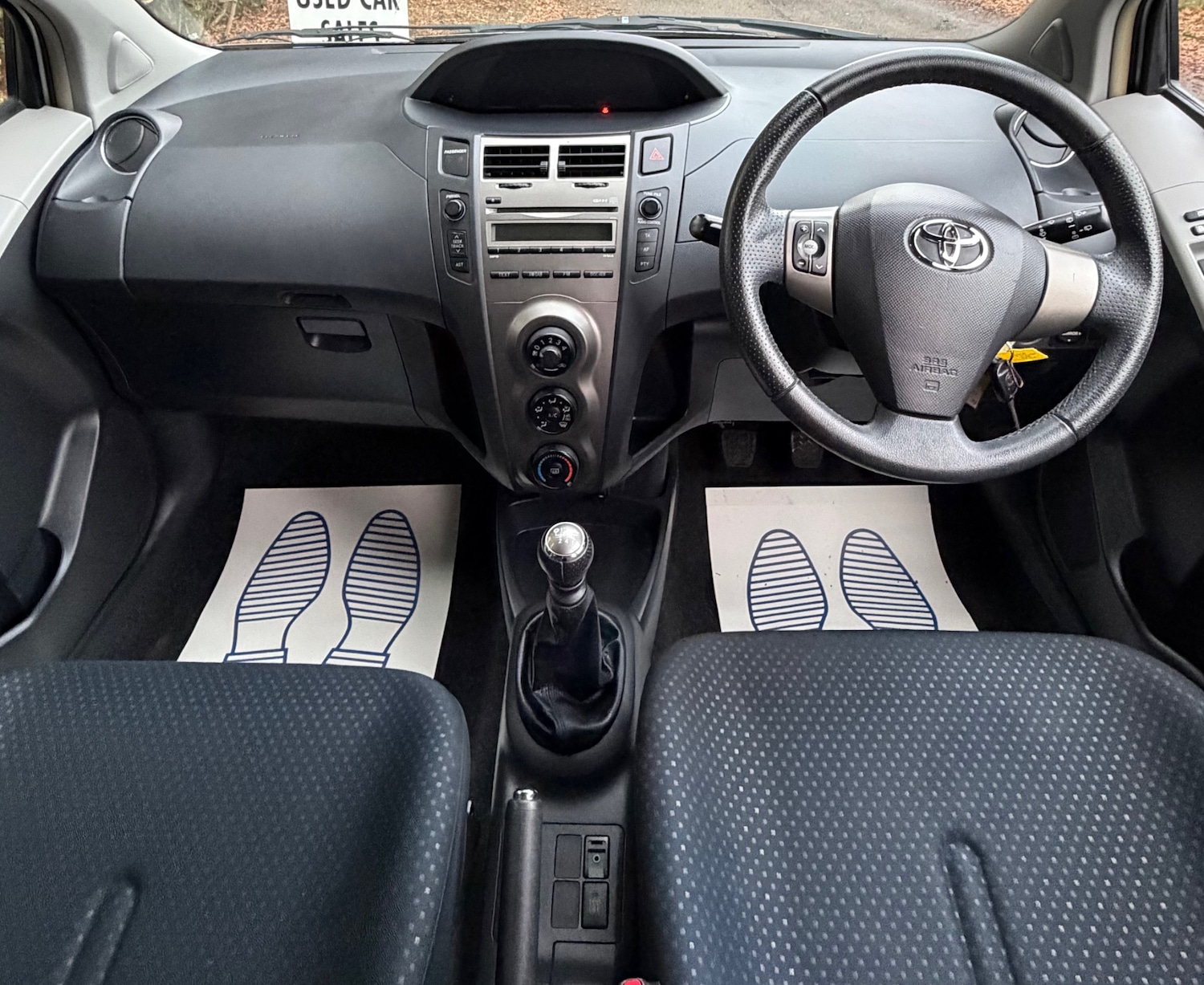 Used Toyota Yaris 2011 for sale - 76974729: Photo 9