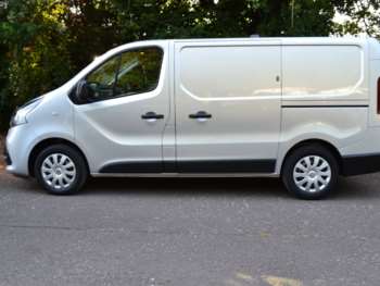 Used Renault Trafic 2018 for sale - 72326172: Photo