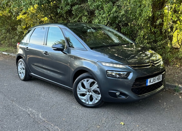 Used Citroen C4 Picasso 2015 for sale - 76082936: Photo 1