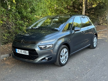 Used Citroen C4 Picasso 2015 for sale - 76082936: Photo 2