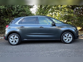 Used Citroen C4 Picasso 2015 for sale - 76082936: Photo 3