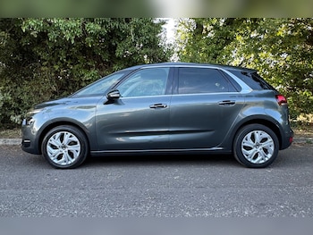 Used Citroen C4 Picasso 2015 for sale - 76082936: Photo 4