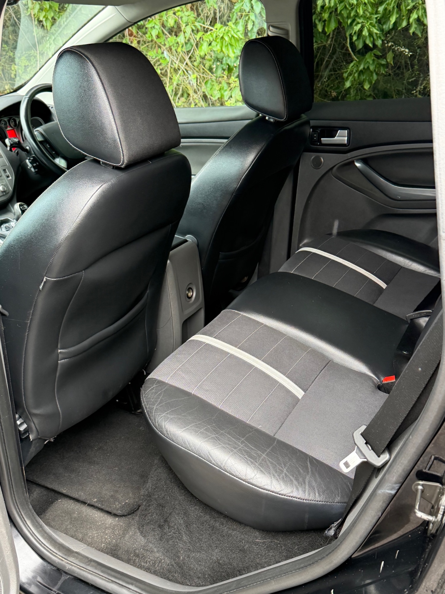 Used Ford Kuga 2009 for sale - 78045957: Photo 15