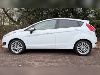 Used Ford Fiesta 2012 for sale - 76974799: Photo