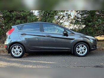 Used Ford Fiesta 2016 for sale - 76560162: Photo