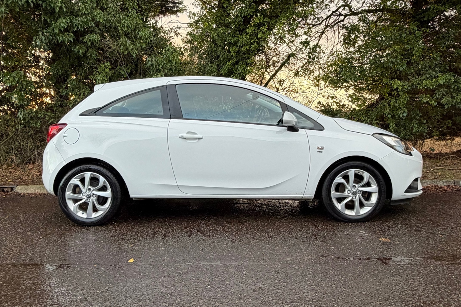 Used Vauxhall Corsa 2016 for sale - 77573099: Photo 3