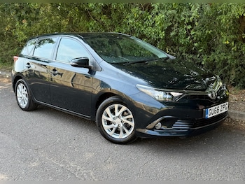Used Toyota Auris 2016 for sale - 79168263: Photo
