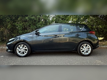 Used Toyota Auris 2016 for sale - 79168263: Photo