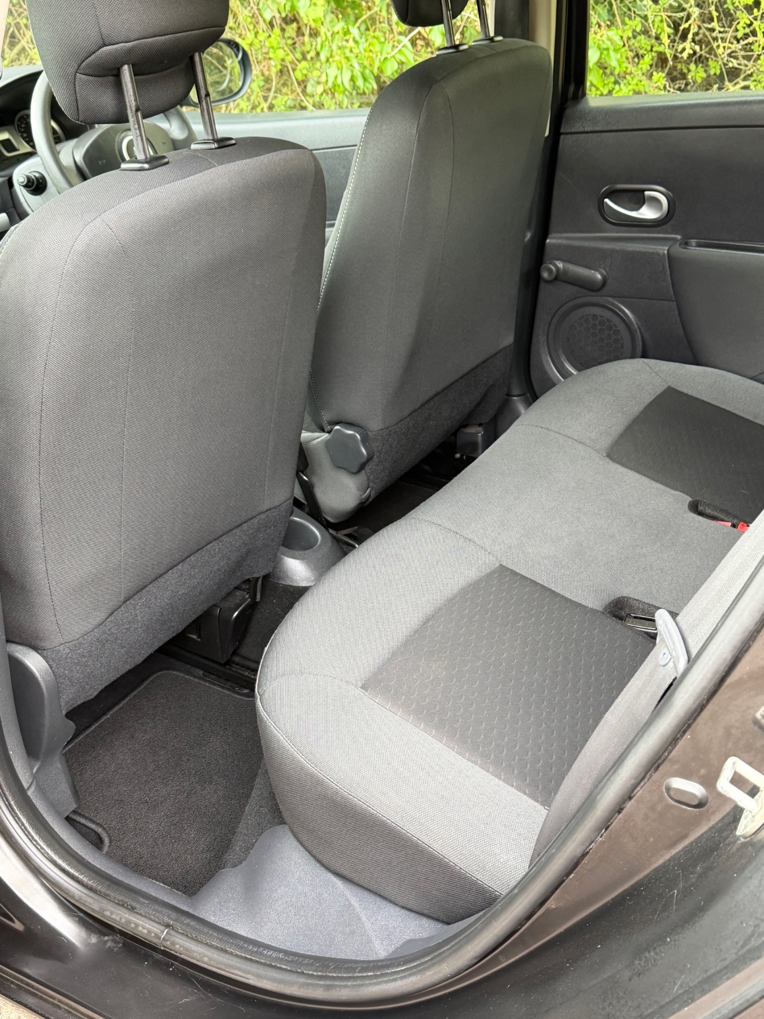 Used Renault Clio 2010 for sale - 78219735: Photo 15