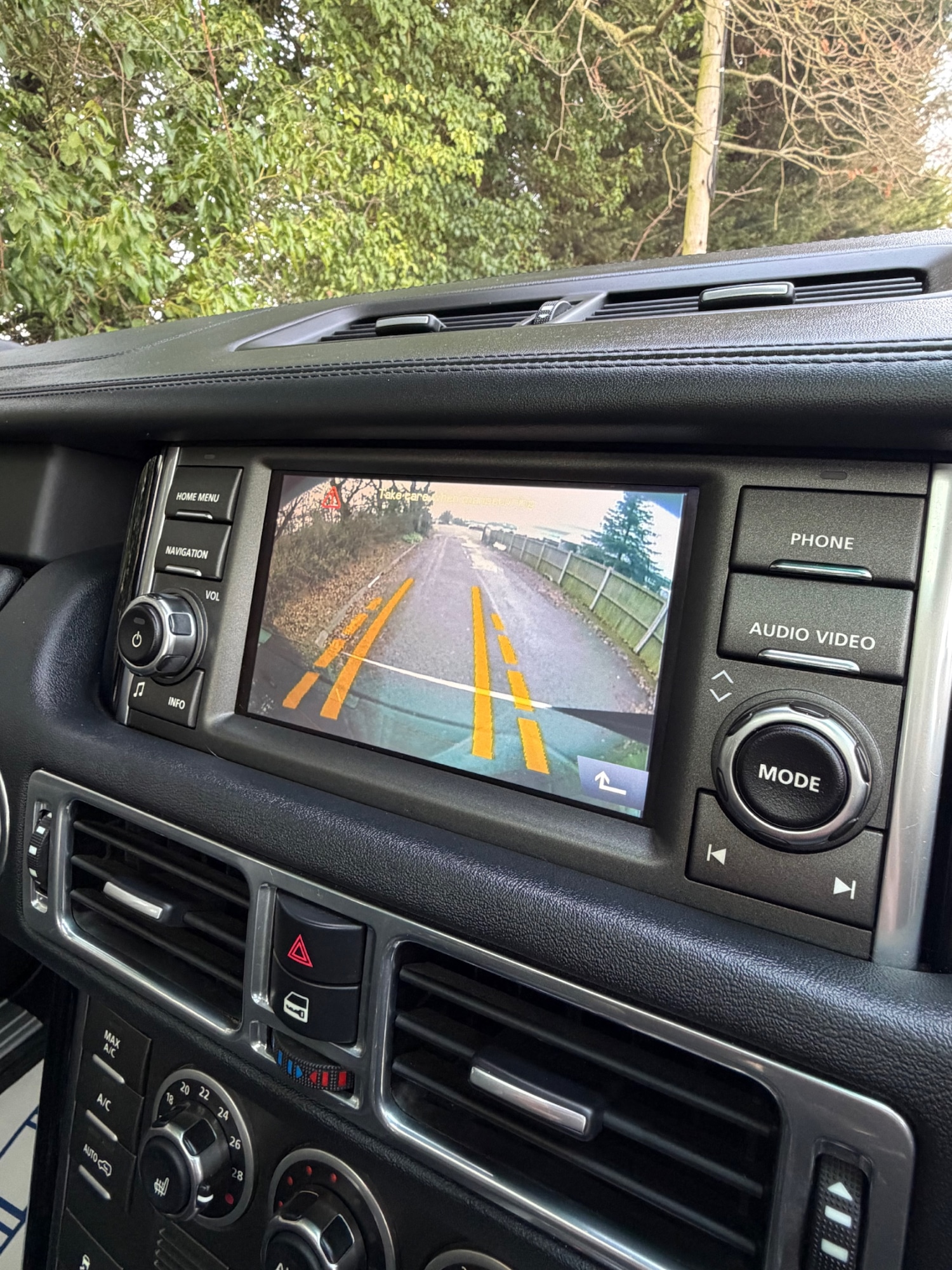 Used Land Rover Range Rover 2010 for sale - 77251477: Photo 13