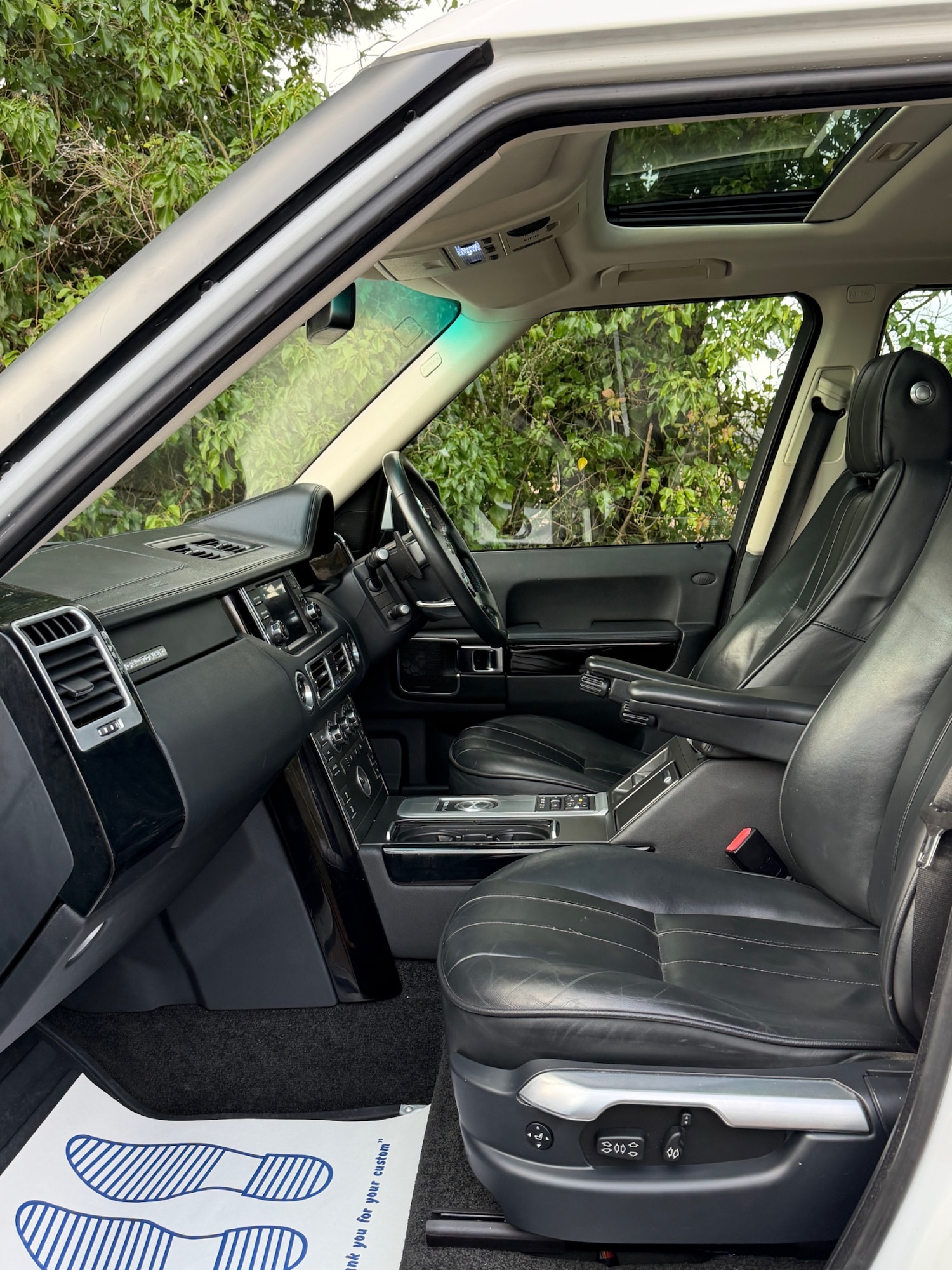 Used Land Rover Range Rover 2010 for sale - 77251477: Photo 15