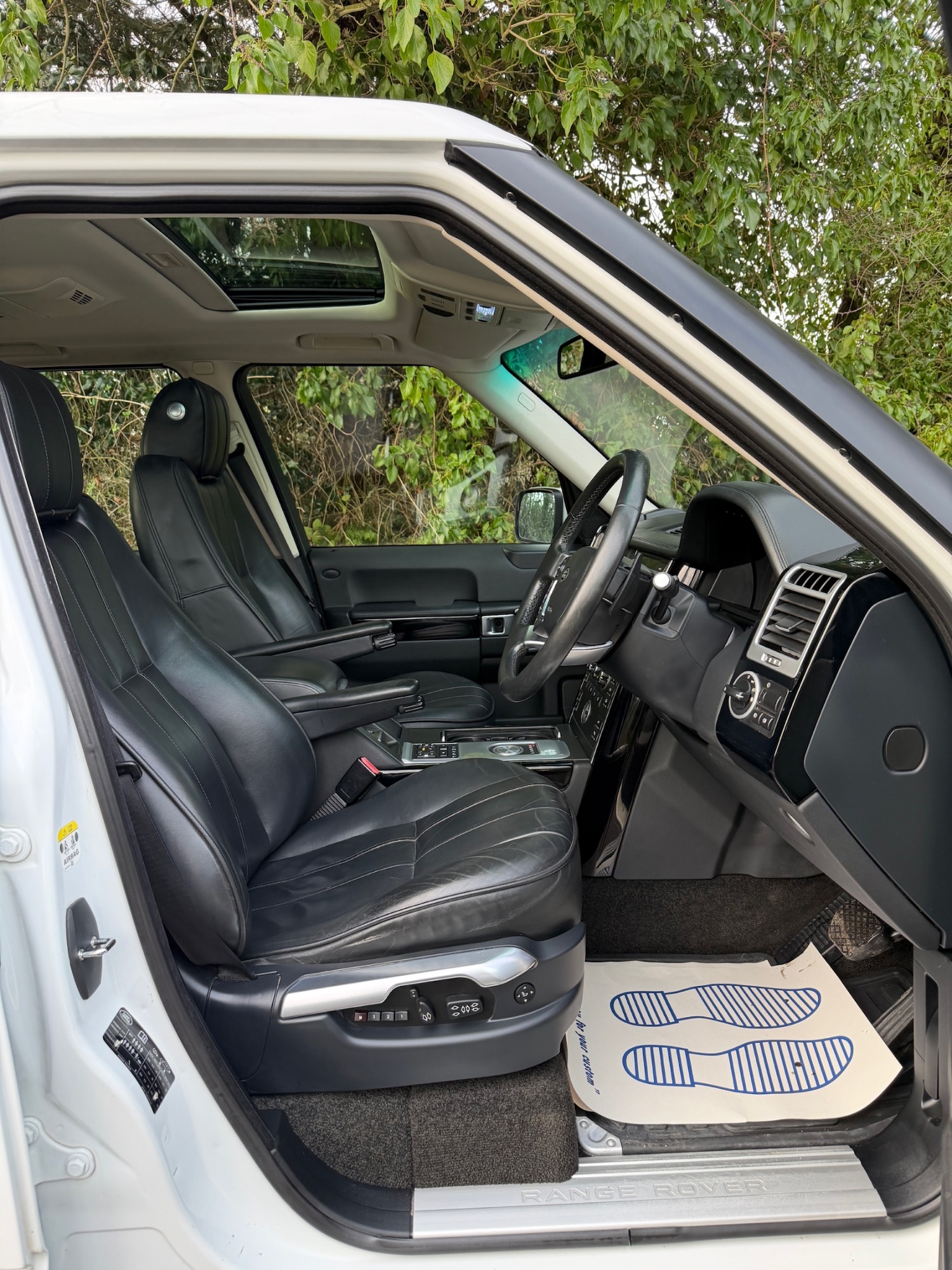 Used Land Rover Range Rover 2010 for sale - 77251477: Photo 9