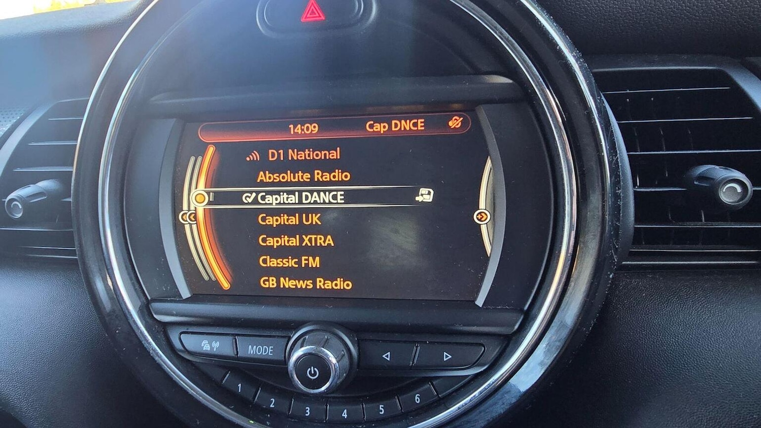 Used MINI Hatch 2018 for sale - 77093935: Photo 25