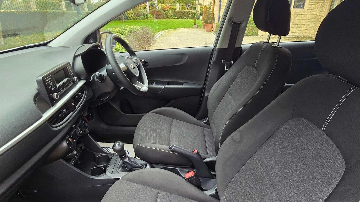 Used Kia Picanto 2018 for sale - 76924350: Photo 26