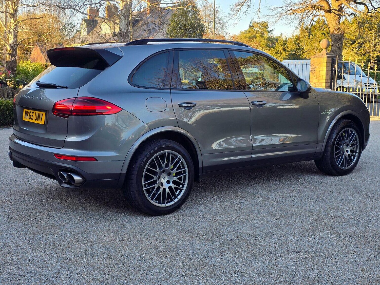 Used Porsche Cayenne 2015 for sale - 78090634: Photo 10