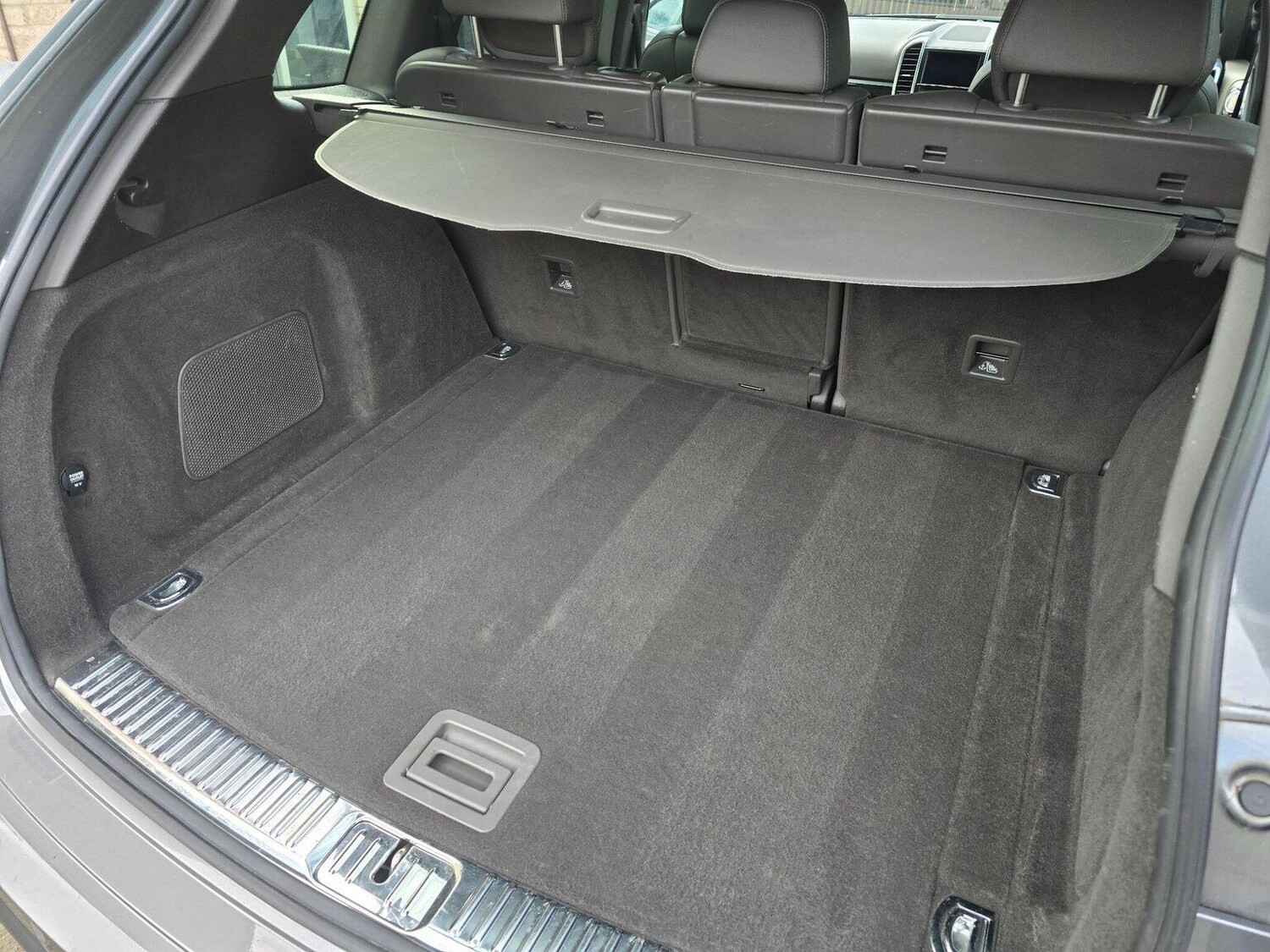 Used Porsche Cayenne 2015 for sale - 78090634: Photo 16