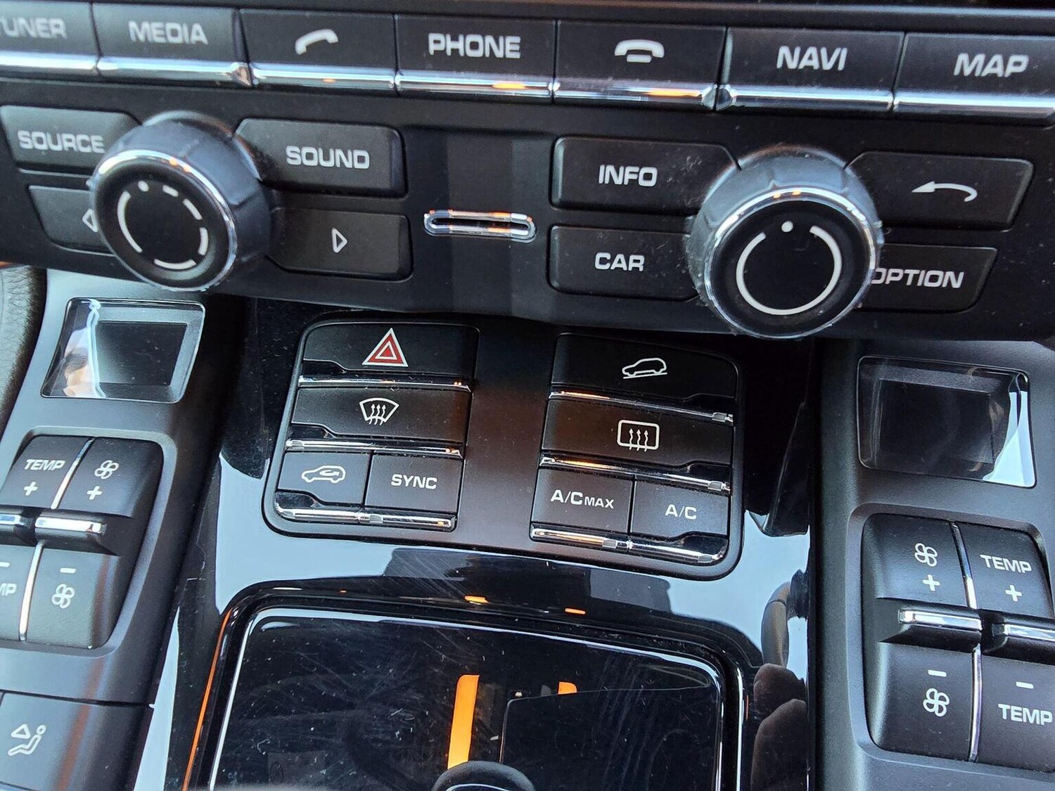 Used Porsche Cayenne 2015 for sale - 78090634: Photo 49