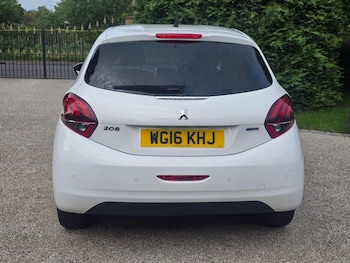 Used Peugeot 208 2016 for sale - 78967802: Photo