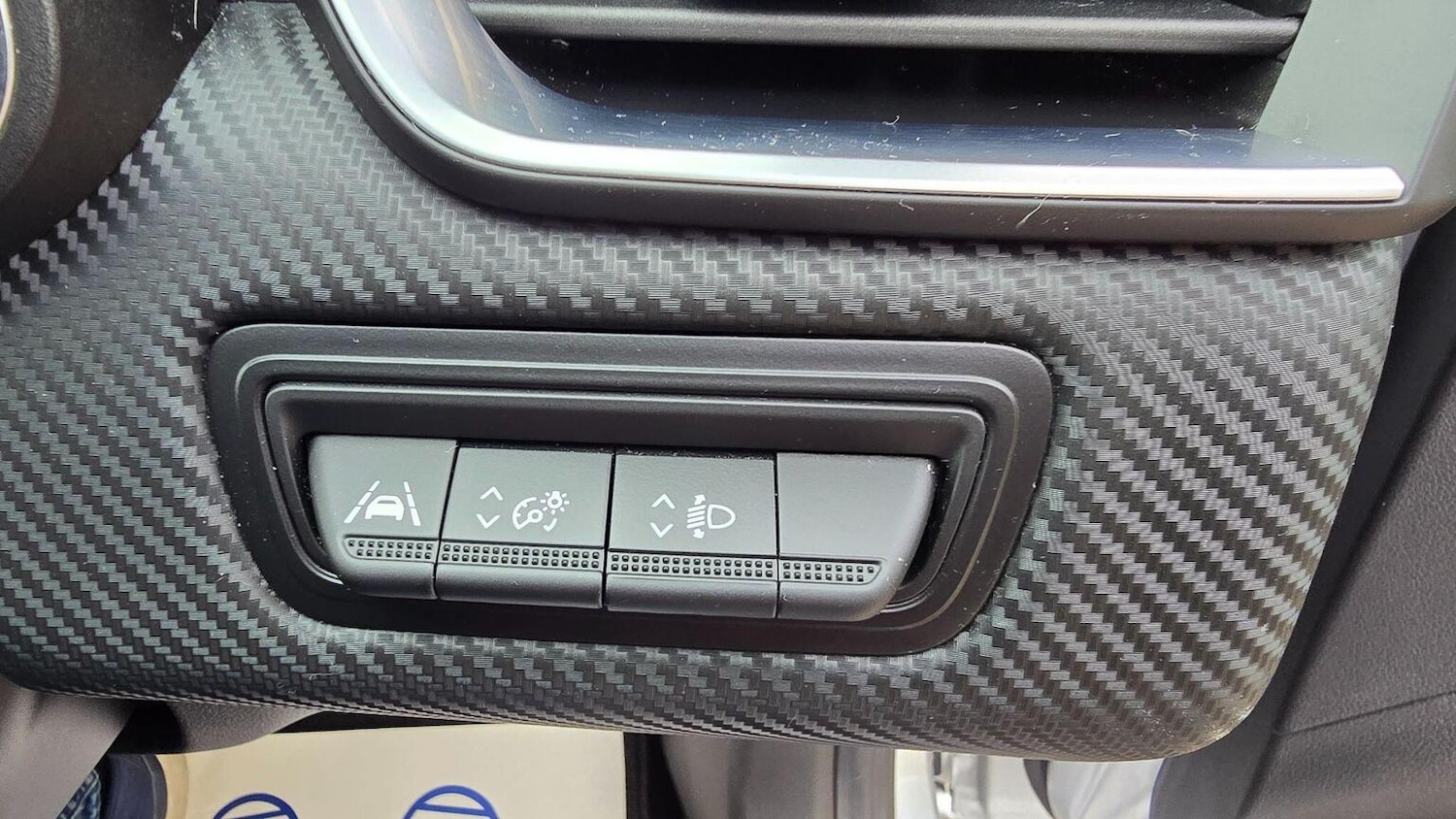 Used Renault Clio 2023 for sale - 76924326: Photo 18