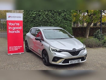 Used Renault Clio 2023 for sale - 76924326: Photo