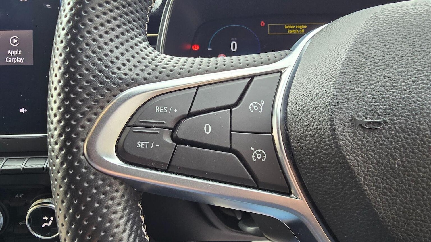 Used Renault Clio 2023 for sale - 76924326: Photo 21