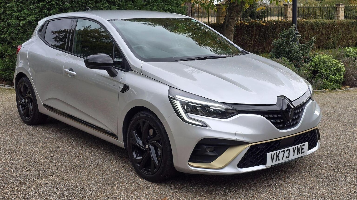 Used Renault Clio 2023 for sale - 76924326: Photo 5