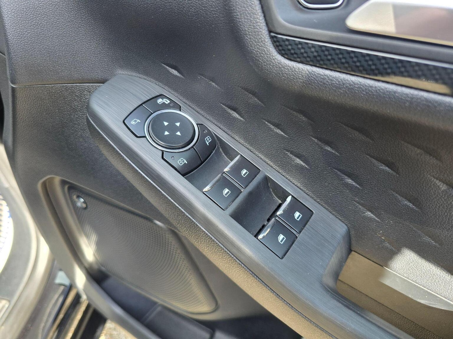 Used Ford Kuga 2020 for sale - 77836889: Photo 32