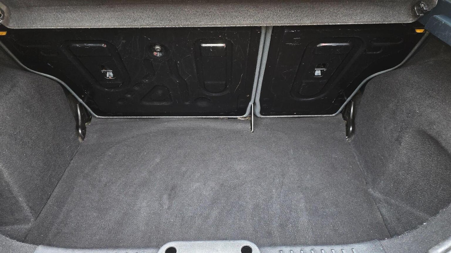 Used Ford Fiesta 2011 for sale - 77616326: Photo 14