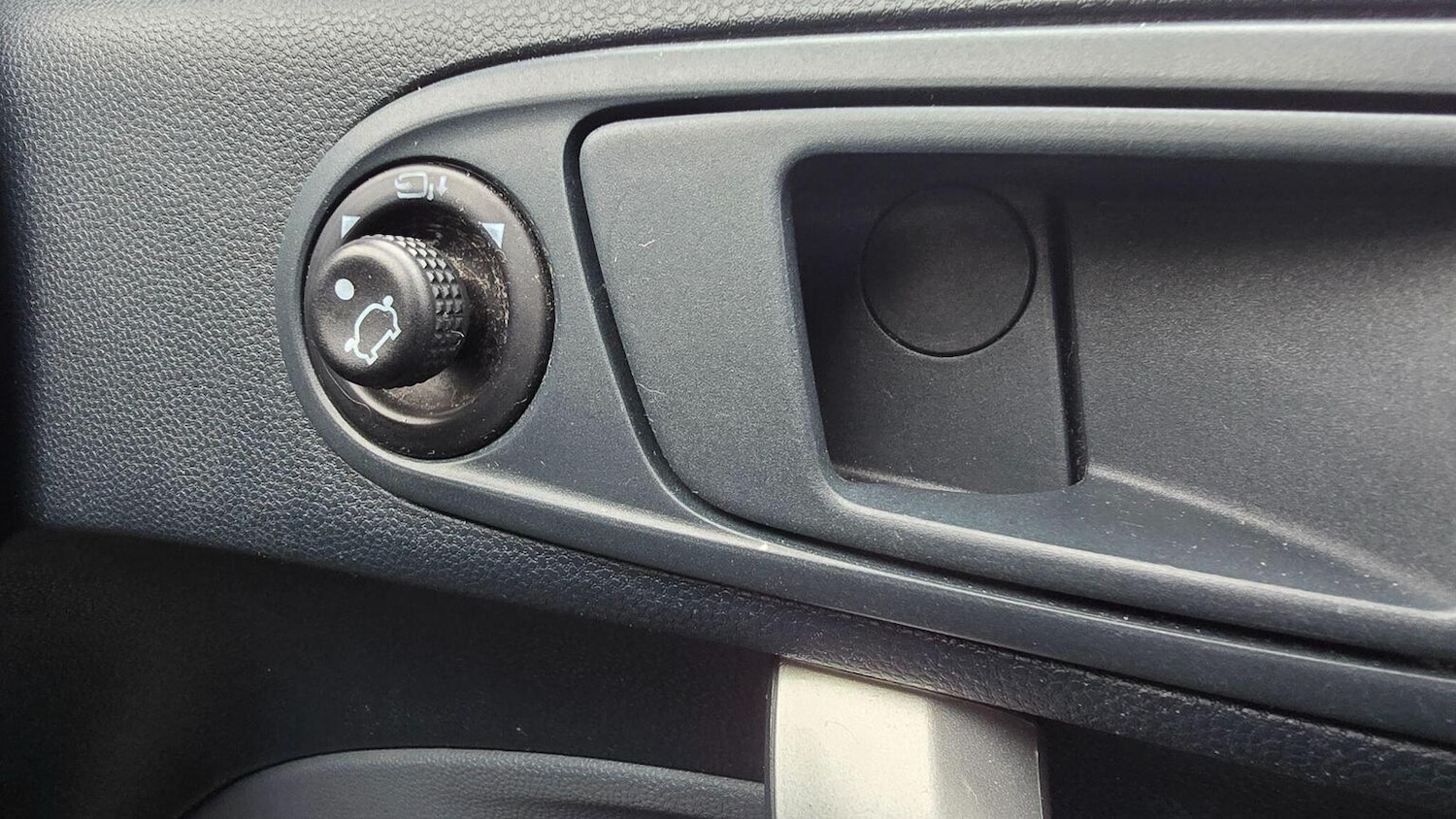 Used Ford Fiesta 2011 for sale - 77616326: Photo 32