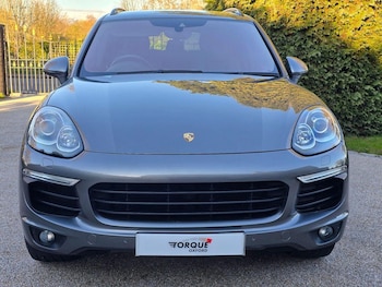Used Porsche Cayenne 2015 for sale - 78373607: Photo