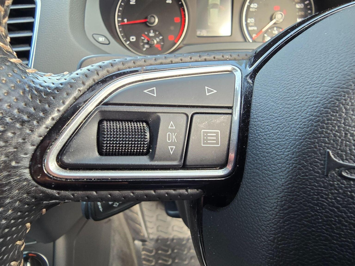 Used Audi Q3 2017 for sale - 78038998: Photo 23