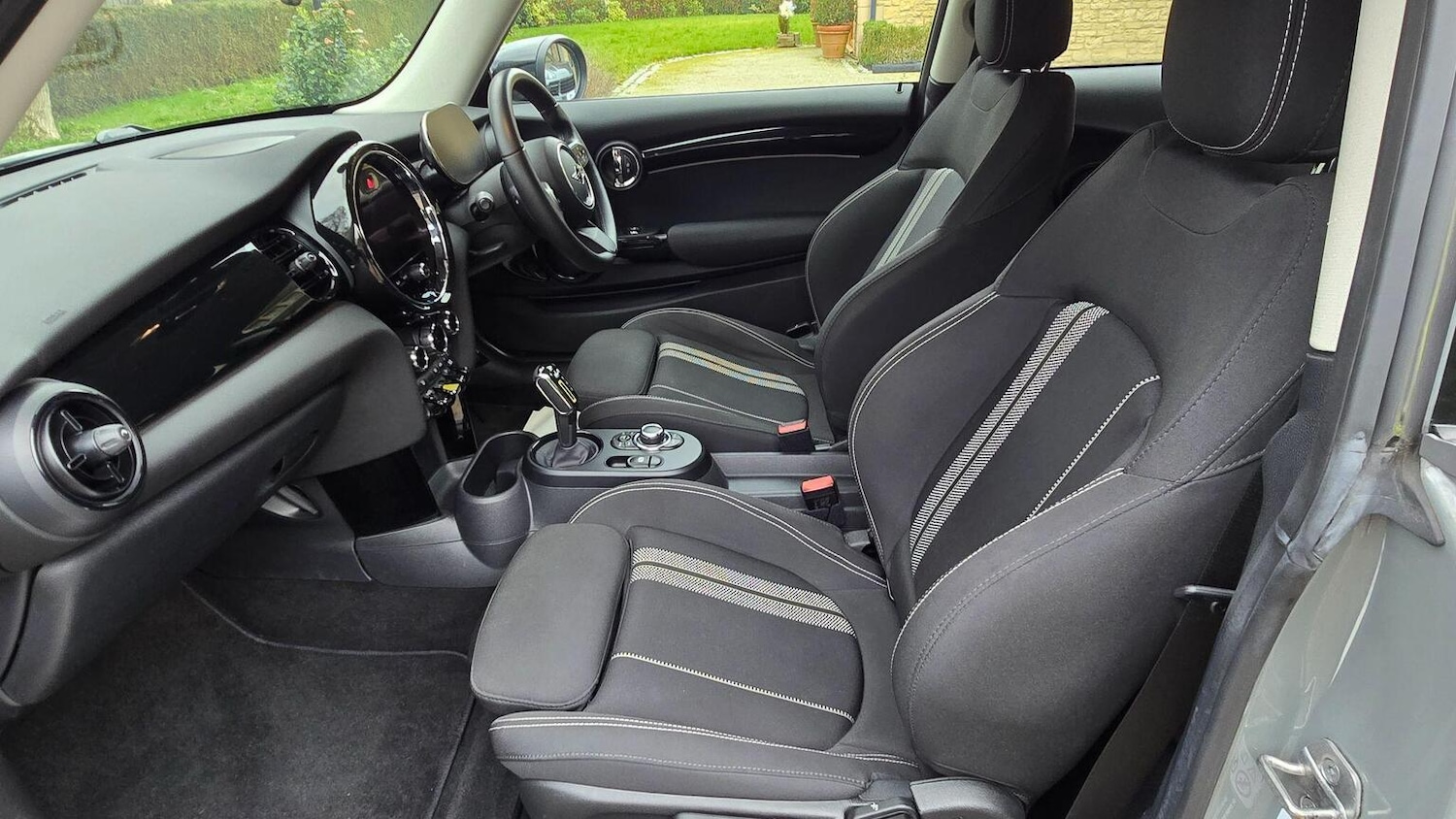 Used MINI Electric Hatch 2022 for sale - 77166131: Photo 36