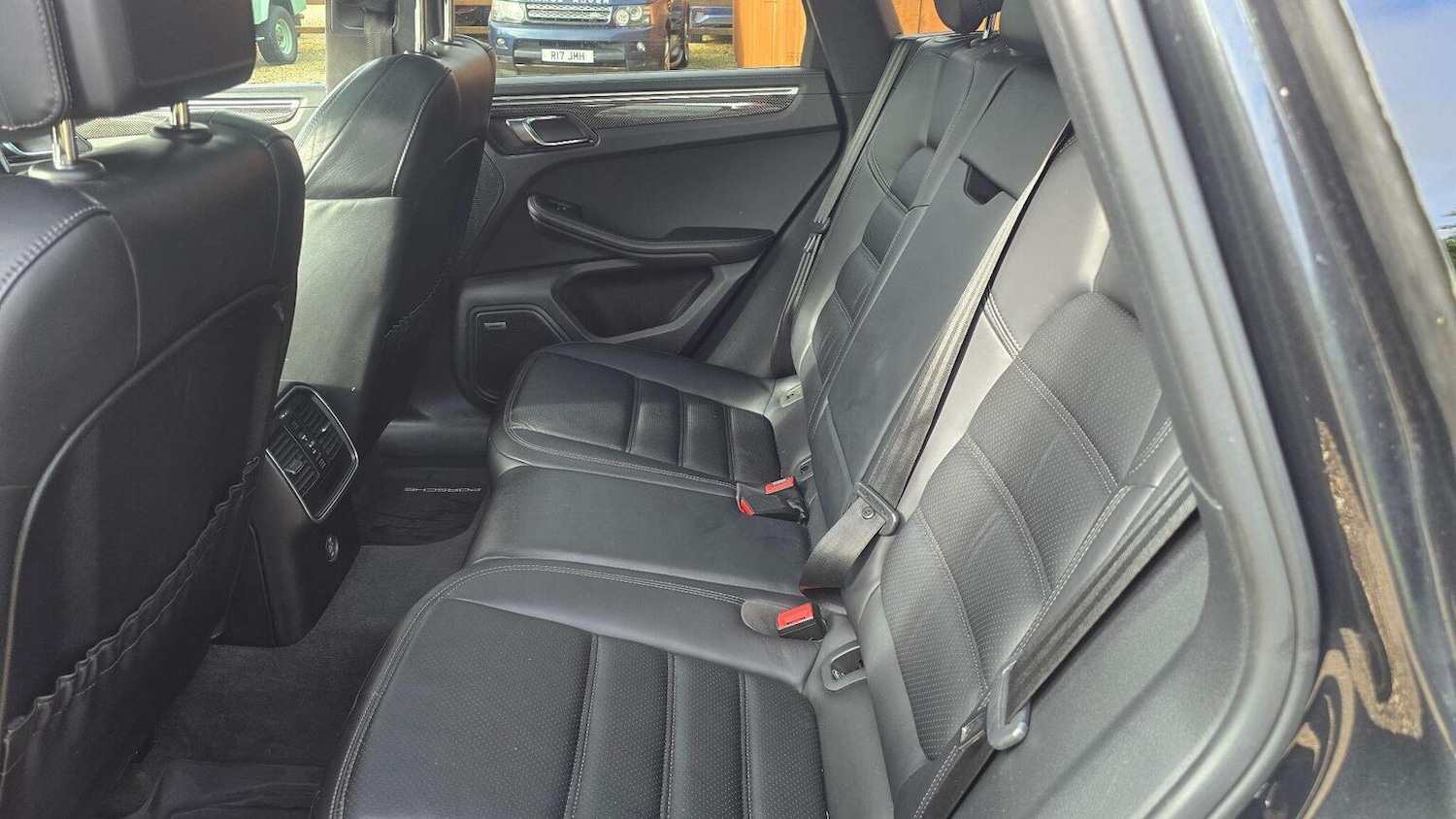 Used Porsche Macan 2017 for sale - 77478030: Photo 10