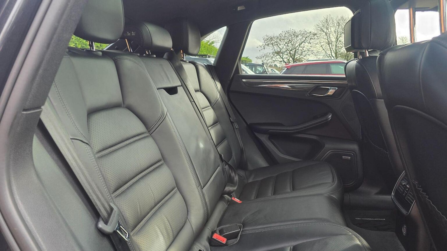 Used Porsche Macan 2017 for sale - 77478030: Photo 11