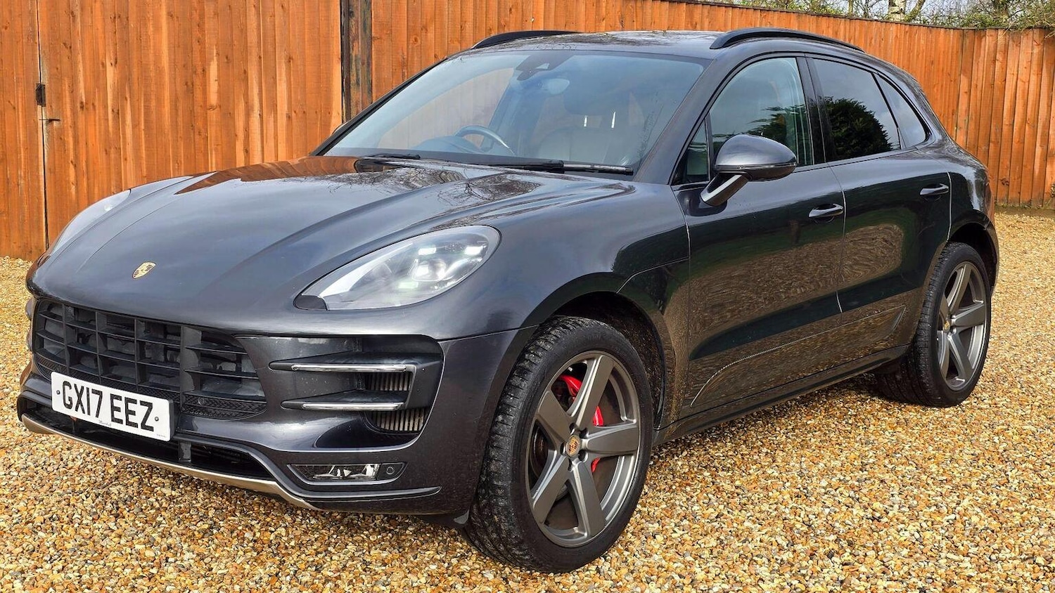Used Porsche Macan 2017 for sale - 77478030: Photo 2