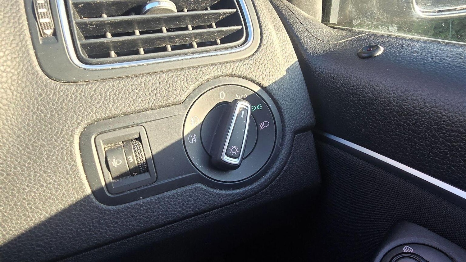 Used Volkswagen Polo 2017 for sale - 76924416: Photo 28