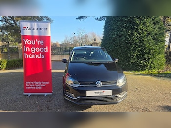Used Volkswagen Polo 2017 for sale - 76924416: Photo