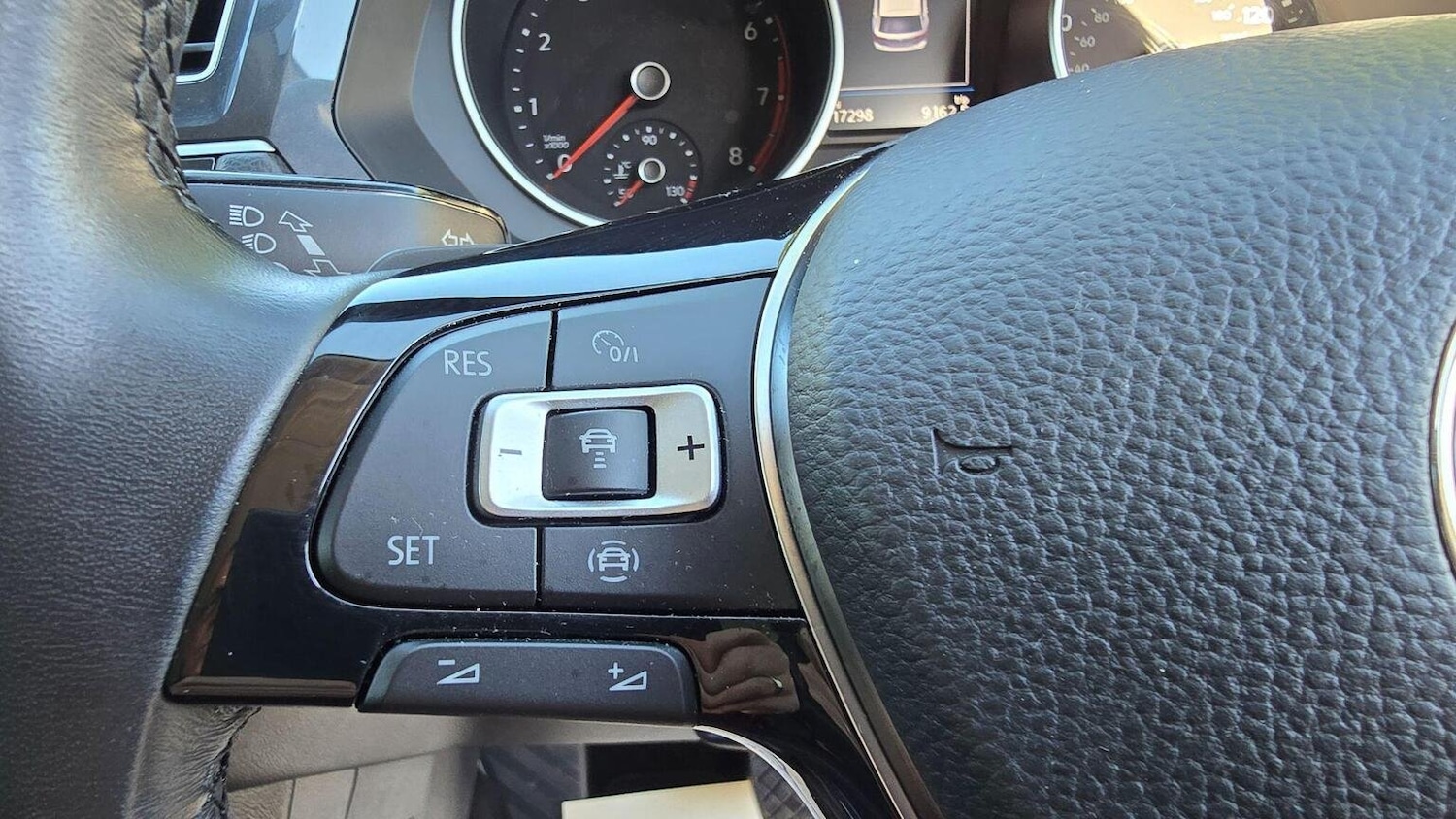 Used Volkswagen Tiguan 2019 for sale - 76924273: Photo 22