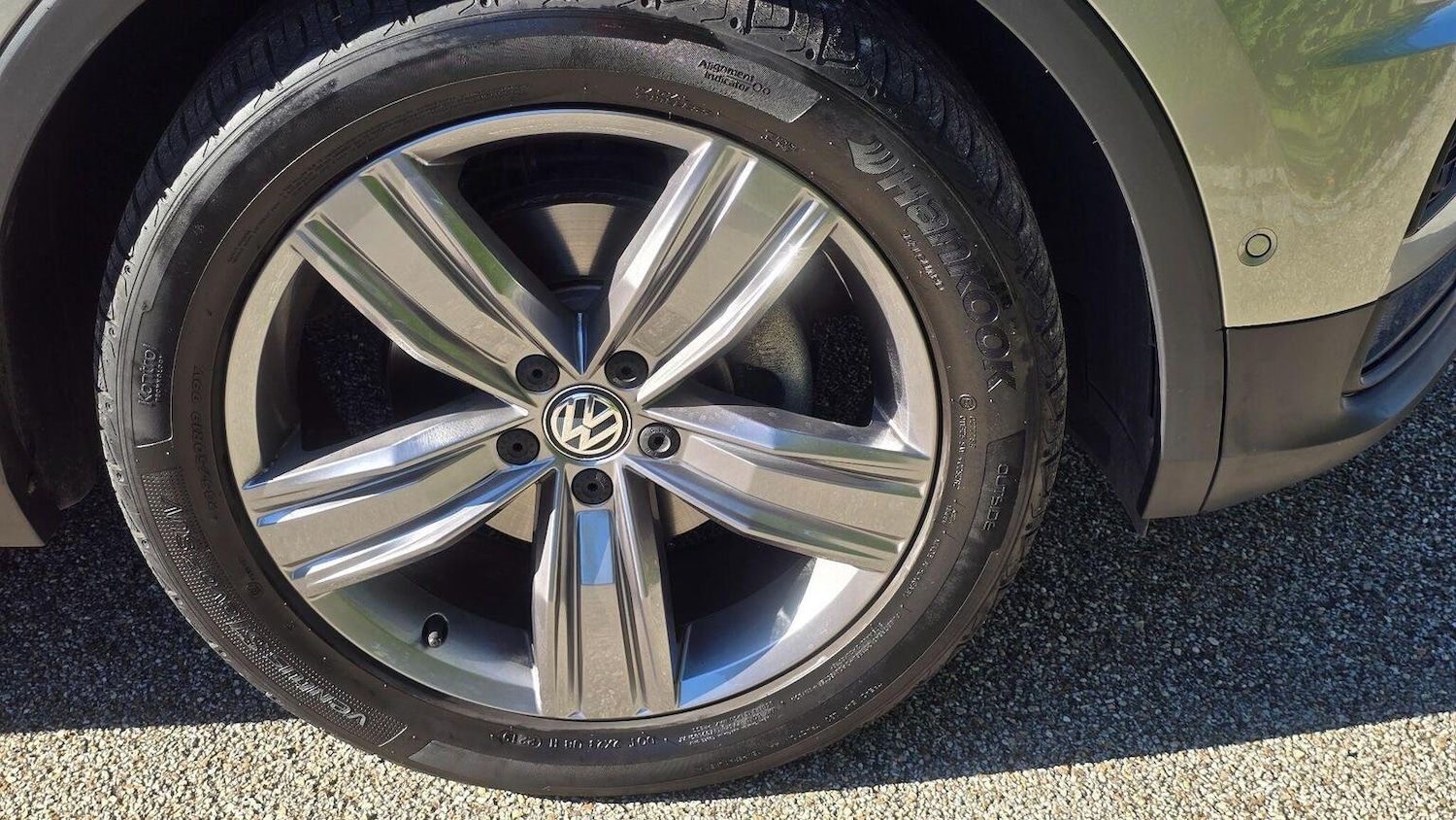 Used Volkswagen Tiguan 2019 for sale - 76924273: Photo 33