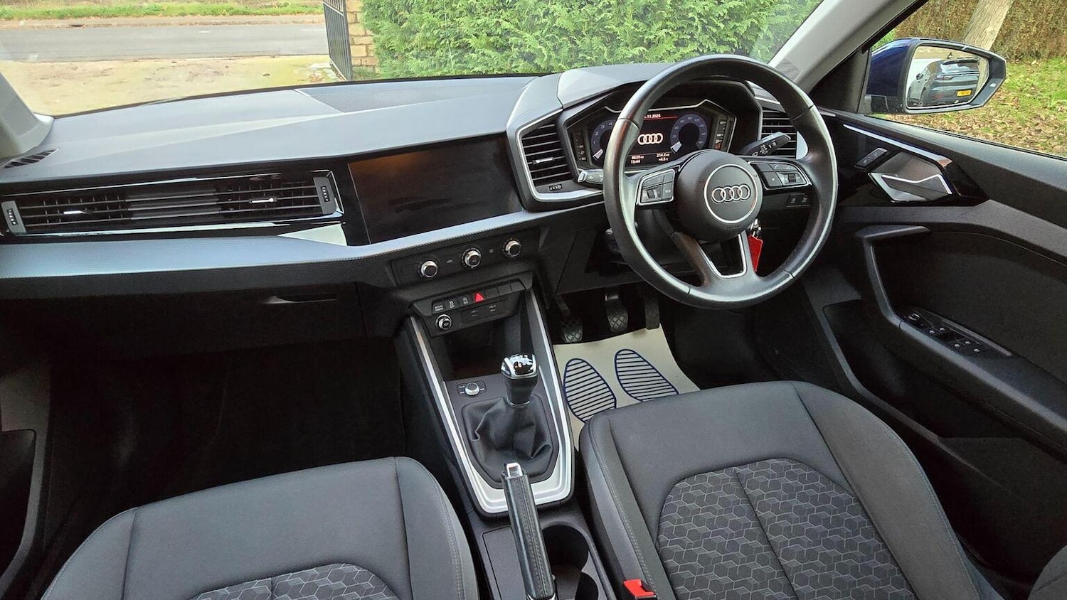 Used Audi A1 2023 for sale - 76924534: Photo 2